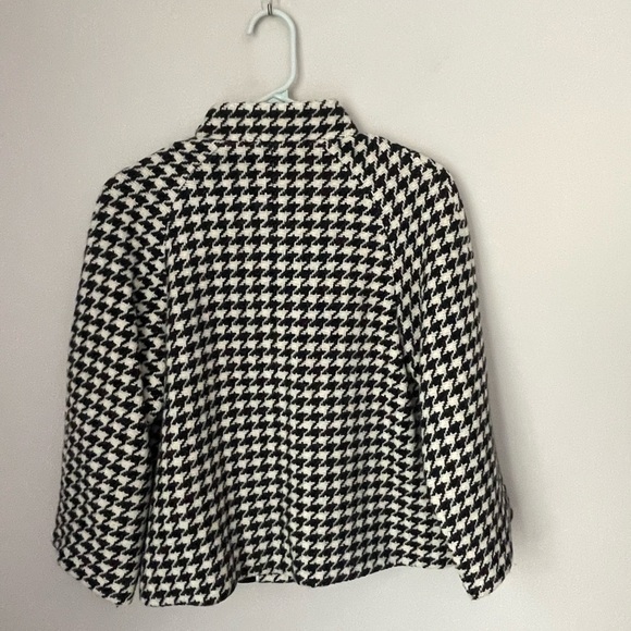 Banana Republic Y2K Wool Blend Black and White Houndstooth Jacket - Picture 7 of 8